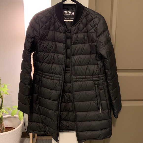 Michael Kors Jackets & Blazers - Michael Kors black lightweight down puffer coat